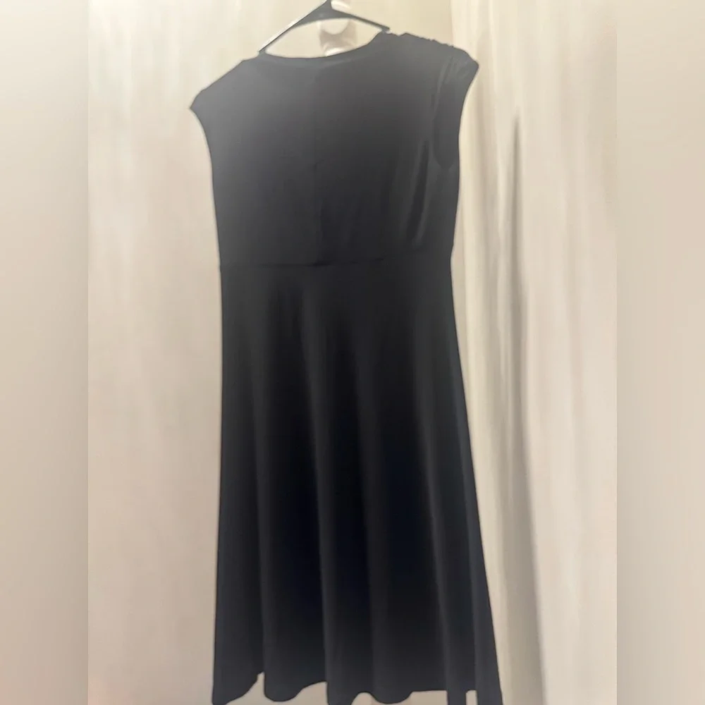 Nine West Black Knot Front Sleeveless Midi Dress Size 8 - Picture 5 of 6